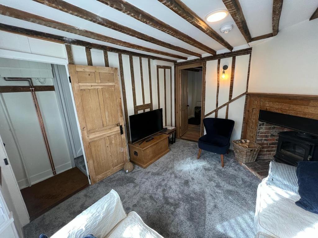 The Cottage, 13 Golden Sq. Tenterden Exterior photo